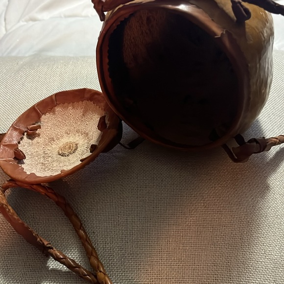 Coconut nut shell handbag - Picture 5 of 5